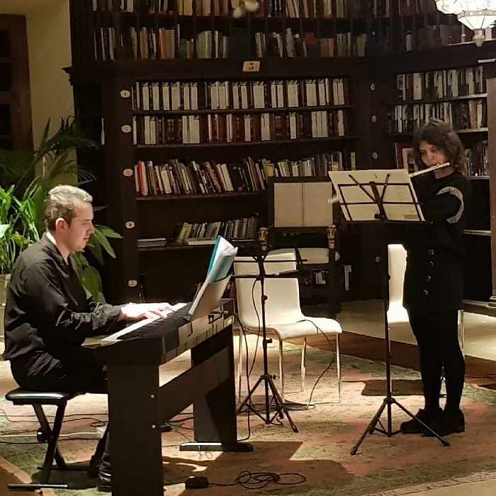 Concierto en la biblioteca del Parador de Corias (Cangas del Narcea).